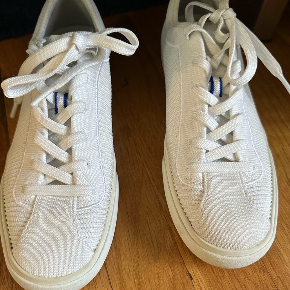 Rothy’s The lace up sneaker